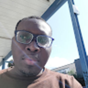 Meet your Posher, Emmanuel